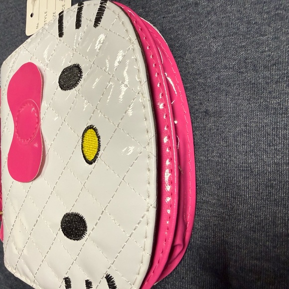 Hello Kitty Pink and White Quilted Bag - Picture 2 of 6